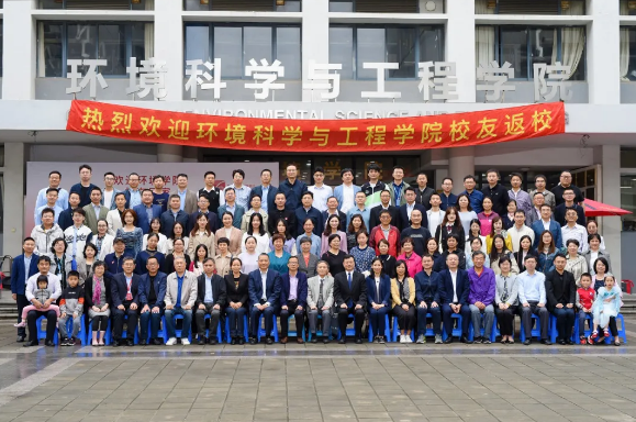 环境学院庆祝东华大学建校70周年，碧州环保董事长刘云洲被聘学院校外指导老师